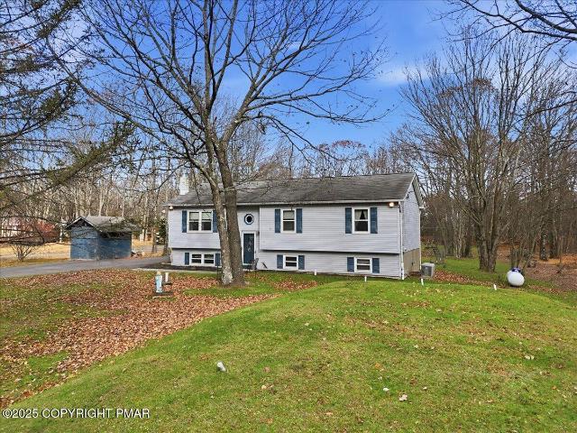 House for sale in Blakeslee, Pennsylvania