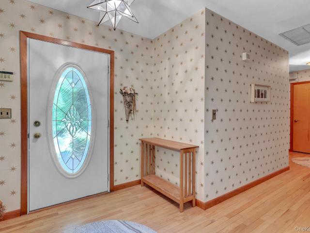 House for sale in Bohemia, New York