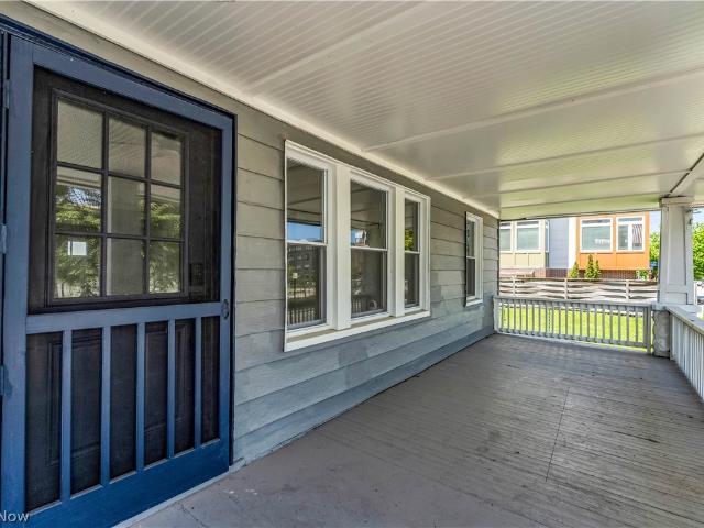 House for sale in Detroit - Shoreway, Cleveland