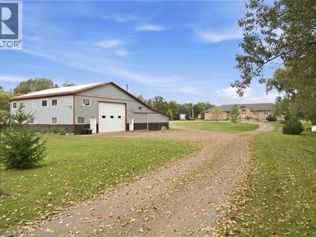 House for sale in North Dumfries, Ontario