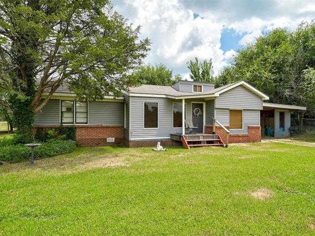 House for sale in Edmond, Oklahoma