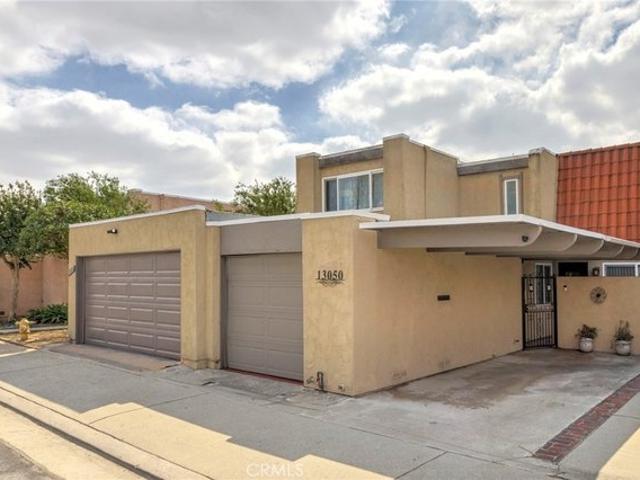Townhouse for sale in Whittier, Los Angeles County