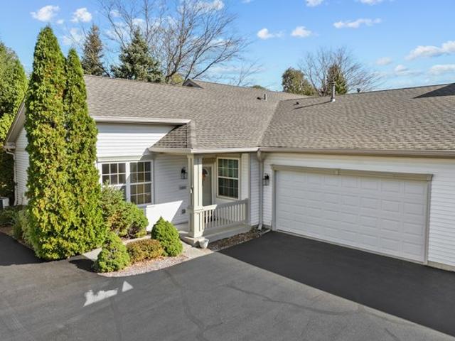 Townhouse for sale in Huntley, McHenry County