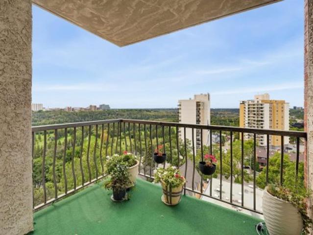 Condo for sale in Wedgewood, Alberta