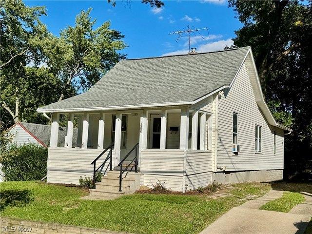 House for sale in Akron, Summit County