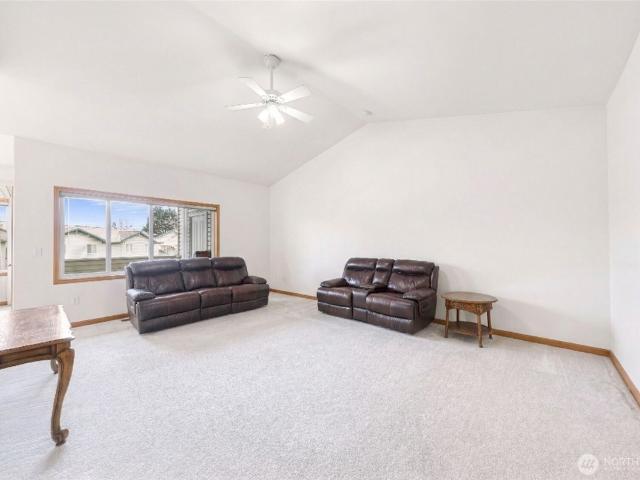Condo for sale in Sumas, Washington