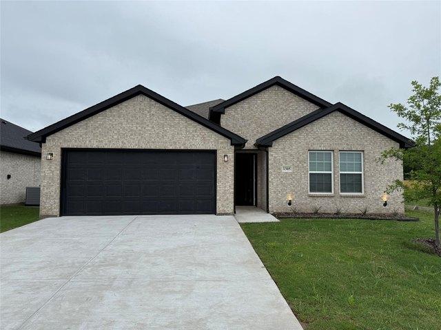 House for sale in Hunt, Texas