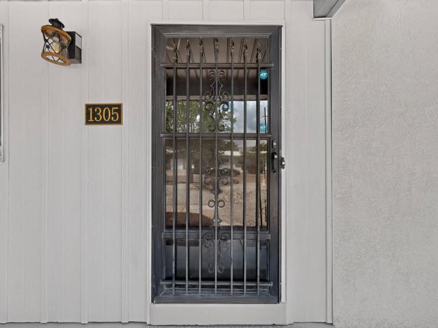 House for sale in New Mexico