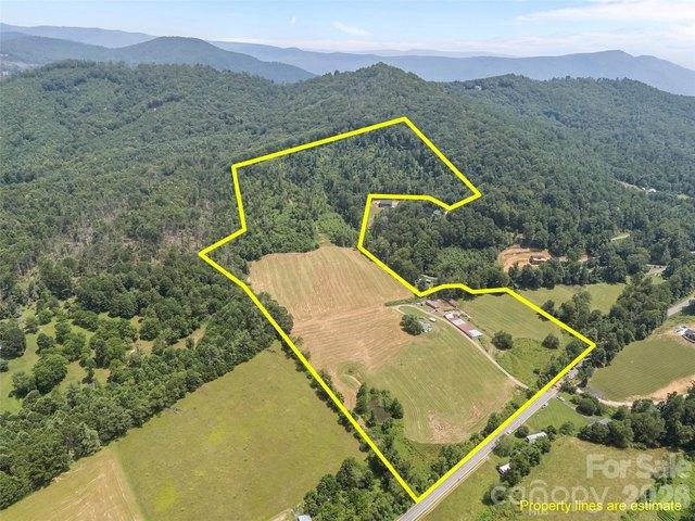 House for sale in Spruce Pine, North Carolina