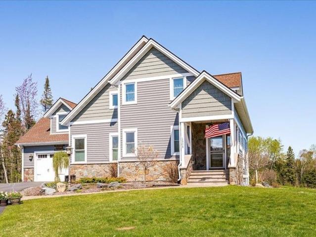 House for sale in Two Harbors, Minnesota