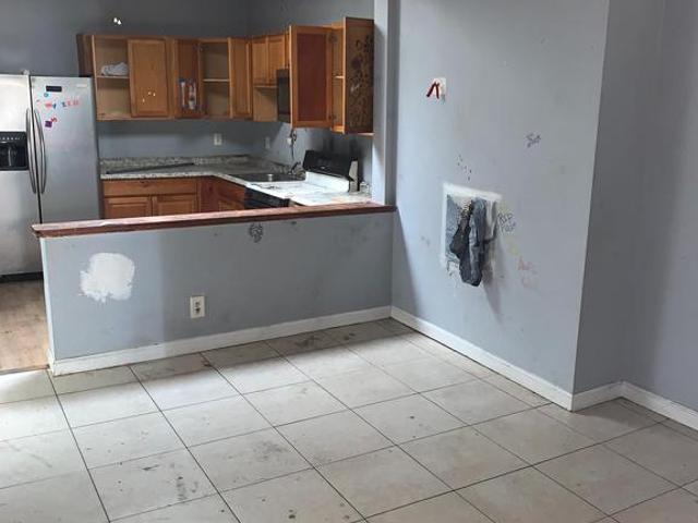 Townhouse for sale in Gibsonton, Maryland