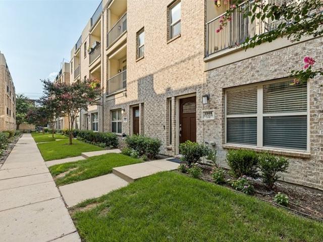 House for sale in Dallas, Texas
