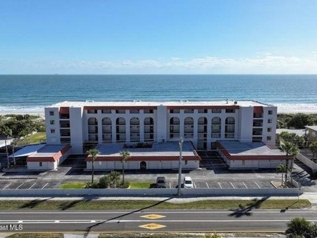 Condo for sale in Cocoa Beach, Florida