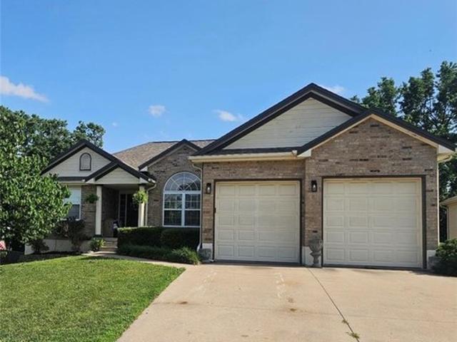 House for sale in Grain Valley, Missouri