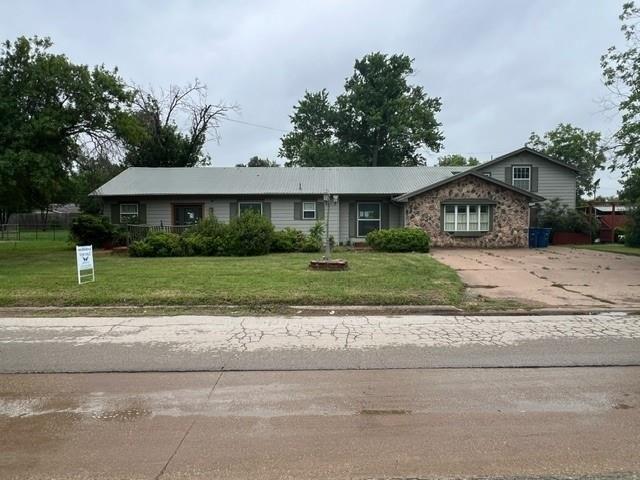 House for sale in Breckenridge, Texas