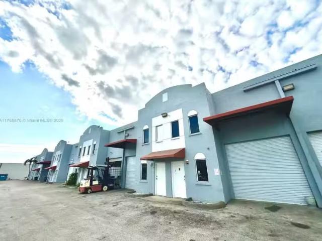 House for sale in Opa Locka