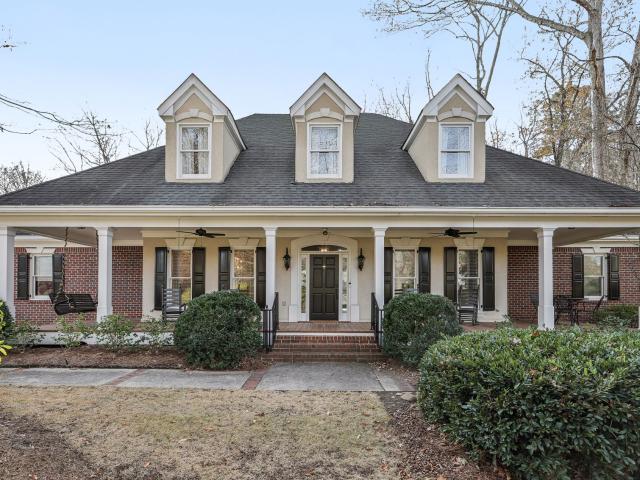 House for sale in Grayson, Georgia