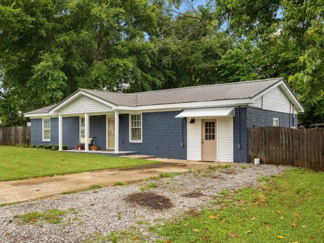 House for sale in Tuscumbia, Alabama