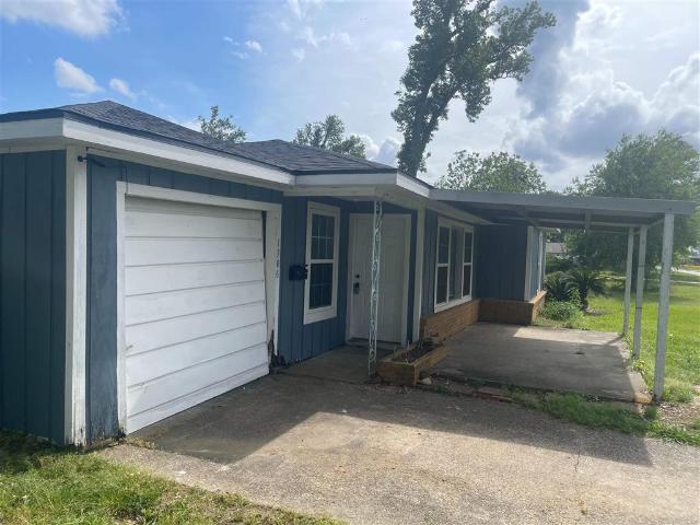 House for sale in Westlake, Louisiana
