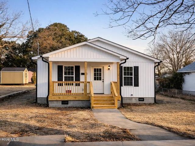 House for sale in Morehead City, North Carolina