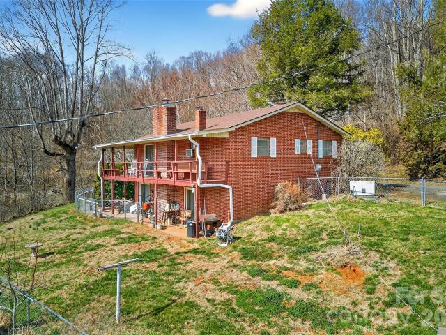 House for sale in Honeycutt, Bakersville