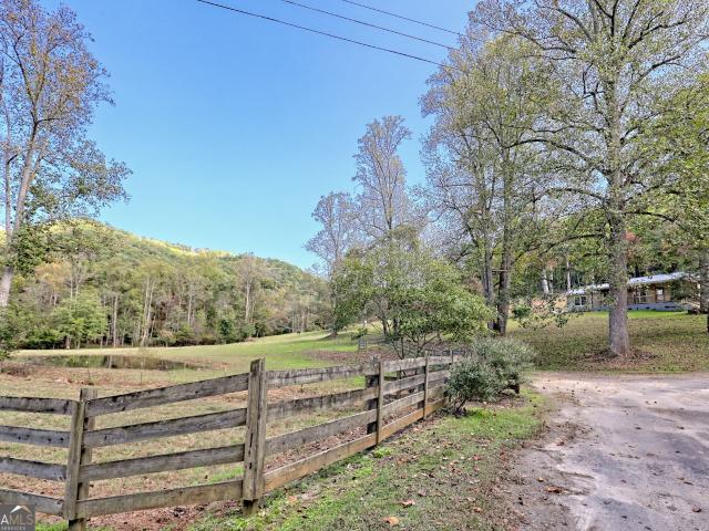 House for sale in Hayesville, North Carolina