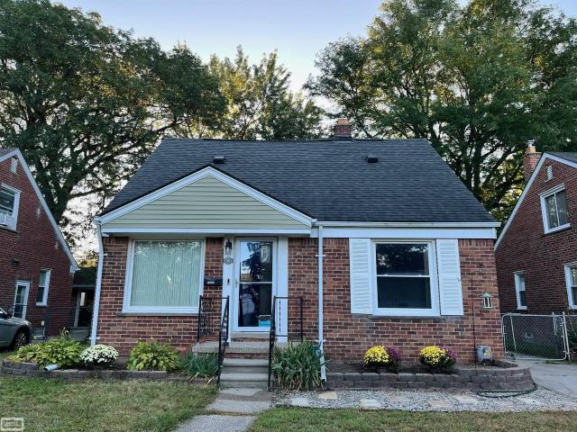 House for sale in Dearborn Heights, Michigan