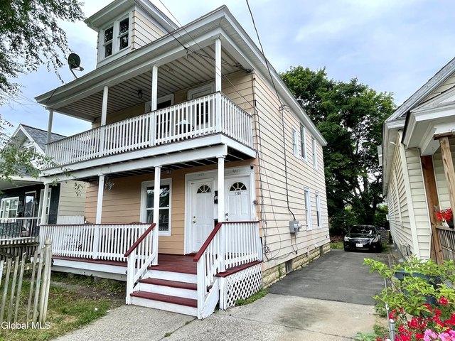 House for sale in Schenectady, New York