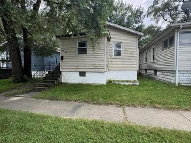 House for sale in Hammond, Indiana