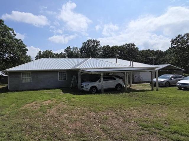 House for sale in Long Lane, Missouri