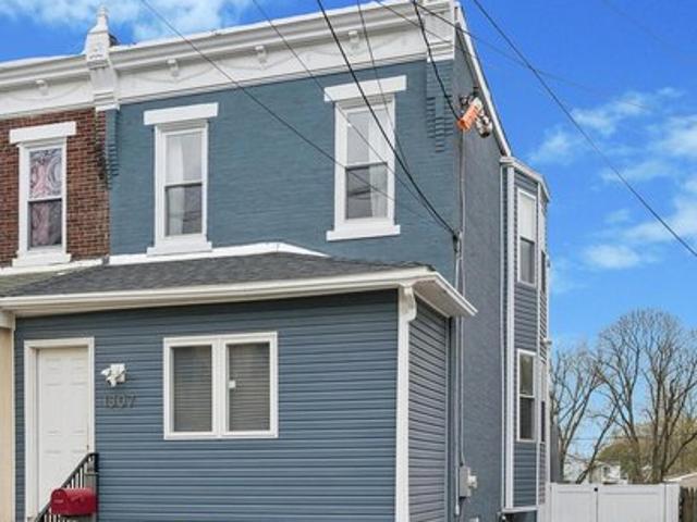 Townhouse for sale in Delco, Pennsylvania