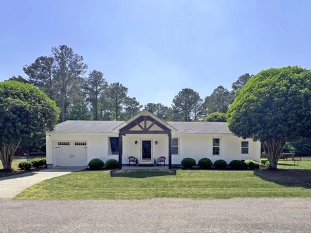 House for sale in Summerton, South Carolina