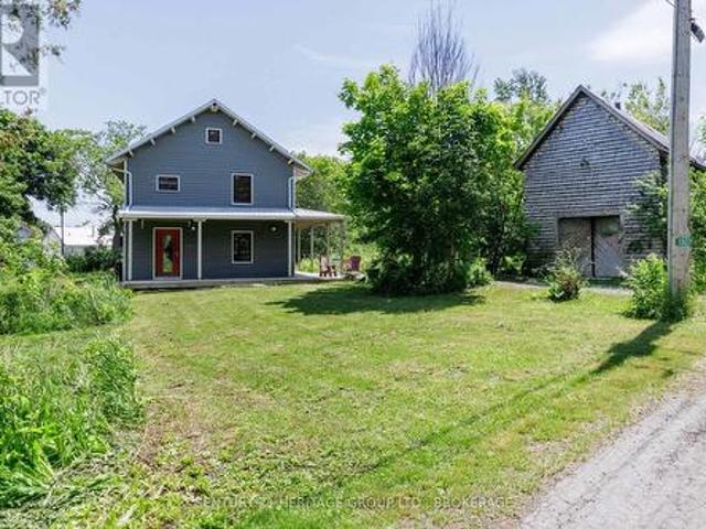 House for sale in Frontenac Islands, Ontario