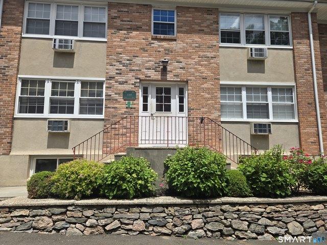 Condo for sale in Cos Cob, Connecticut