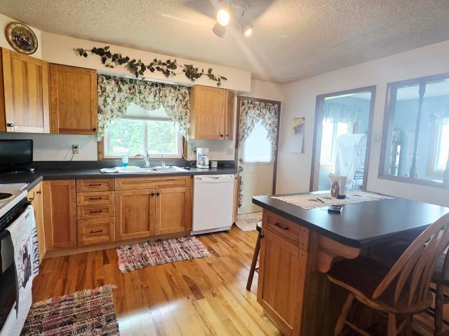 House for sale in Mahaska, Iowa