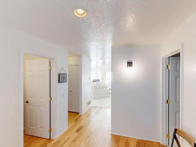 Condo for sale in Oregonia
