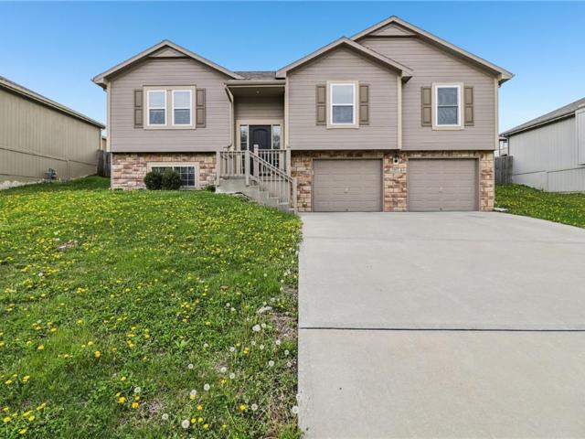 House for sale in Grain Valley, Missouri