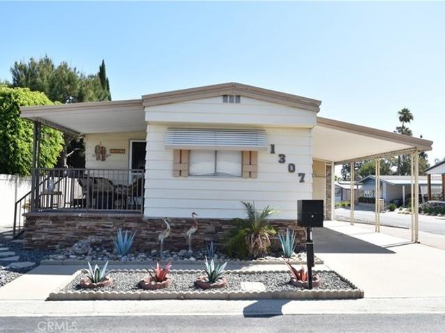 House for sale in Corona, California