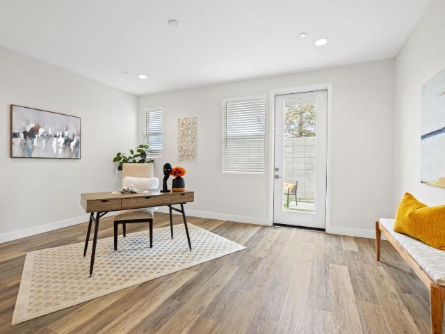 Condo for sale in Oakland