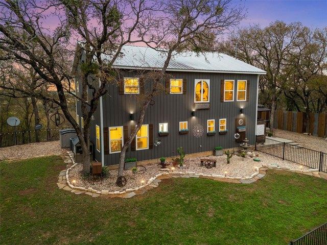 House for sale in China Spring, Texas