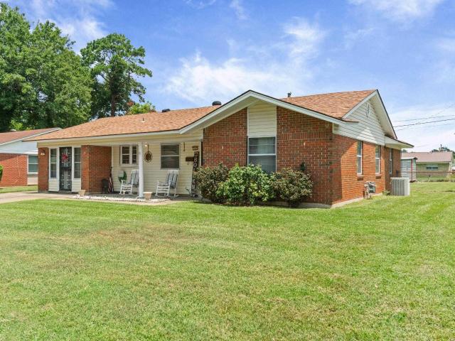 House for sale in Pine Bluff, Jefferson County