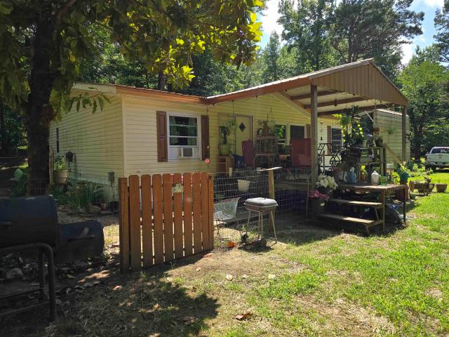House for sale in Waldron, Scott County