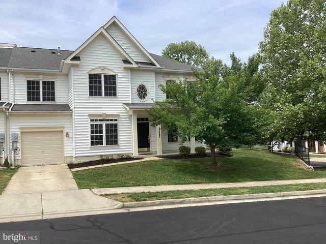 Townhouse for sale in Virginia