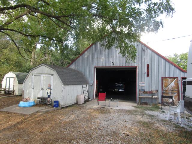 House for sale in Exeter, Barry County