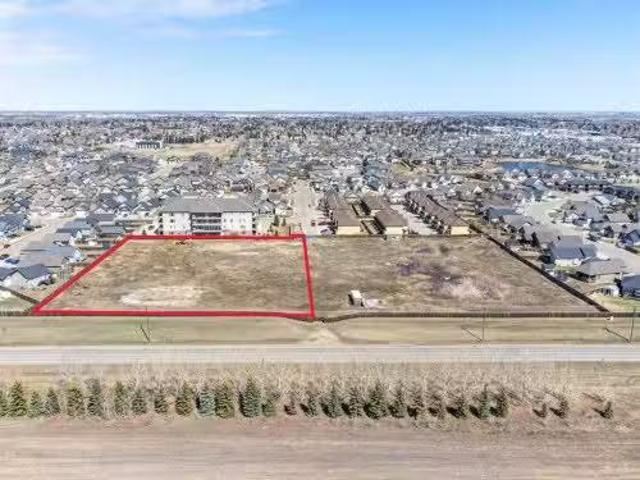 House for sale in Lloydminster, Alberta