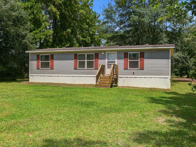 House for sale in Moncks Corner, South Carolina