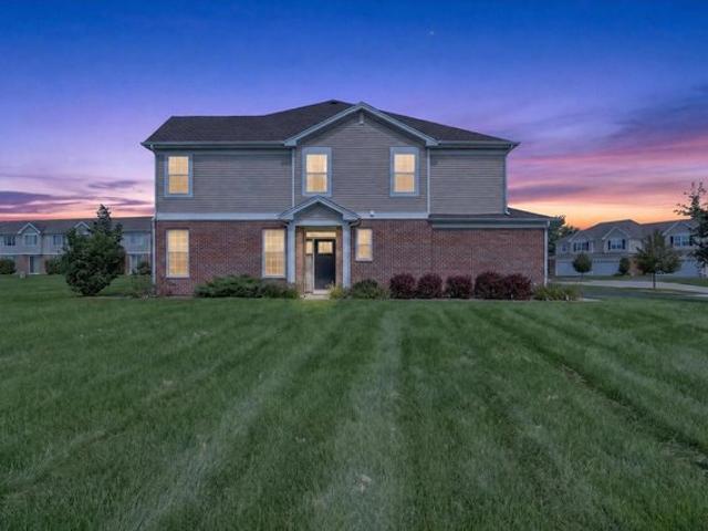 House for sale in Mchenry, Illinois