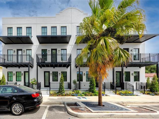 Townhouse for sale in Tampa, Florida