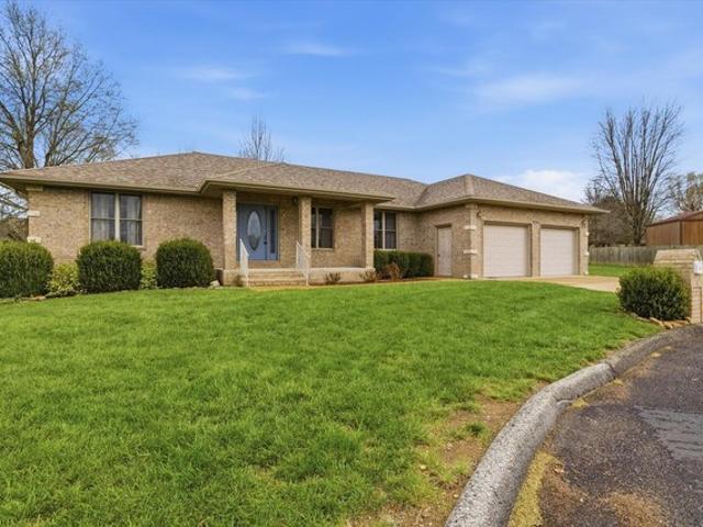 House for sale in Mountain Grove, Missouri