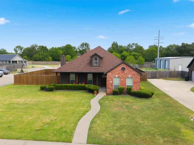 House for sale in Hunt, Texas